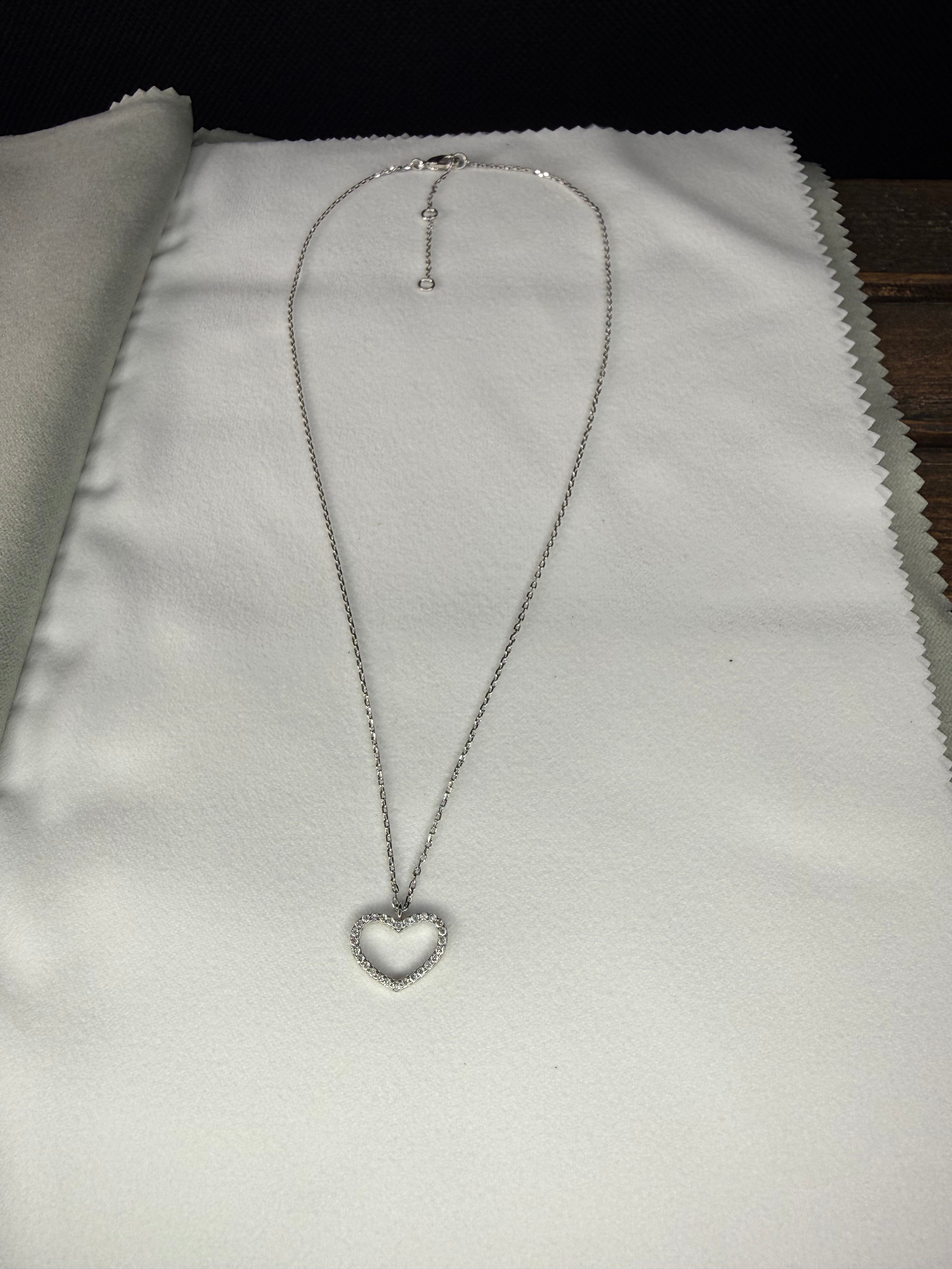 Zirconia Heart Pendant Necklace
