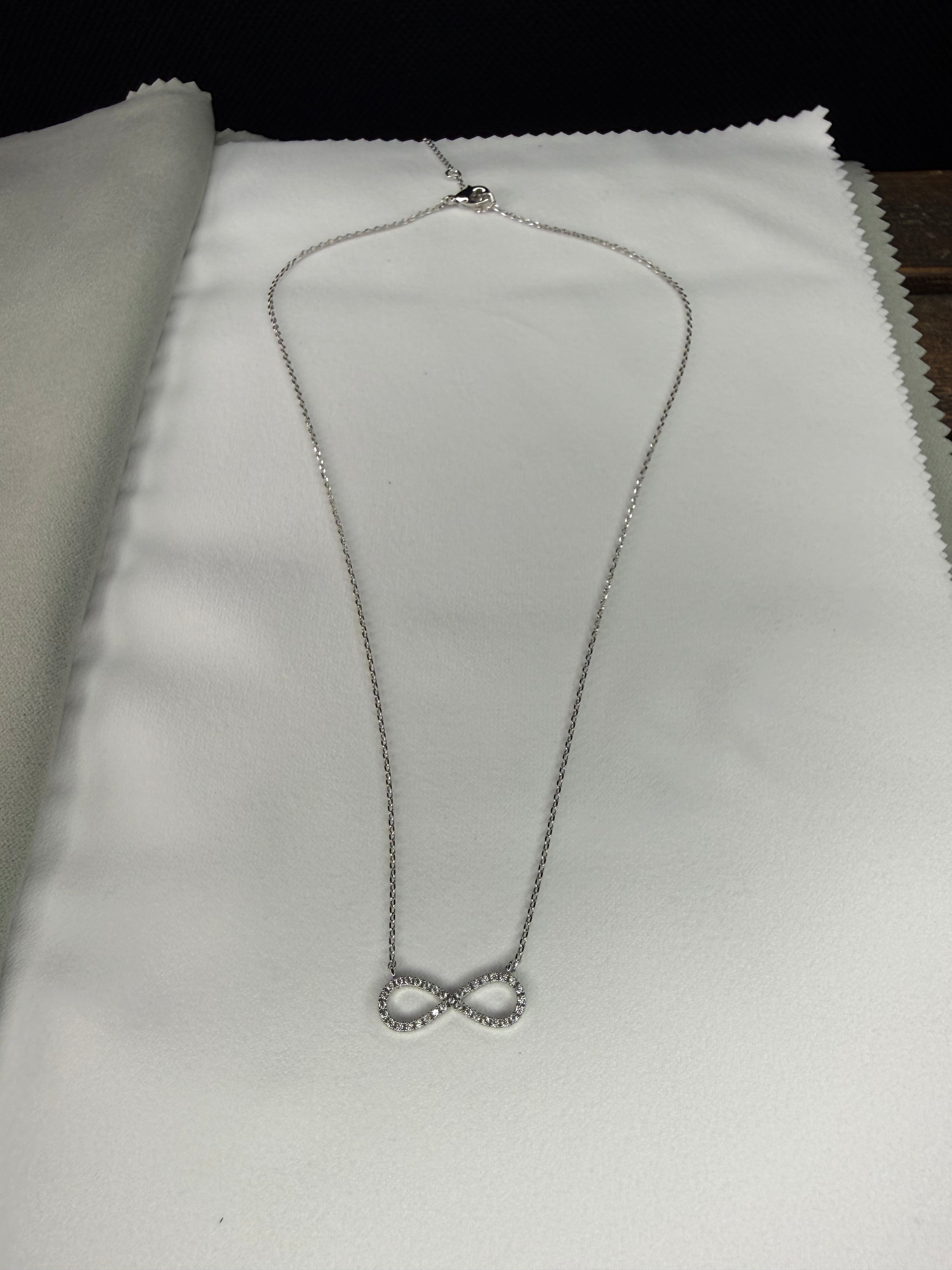 Infinity Loop Pendant Necklace