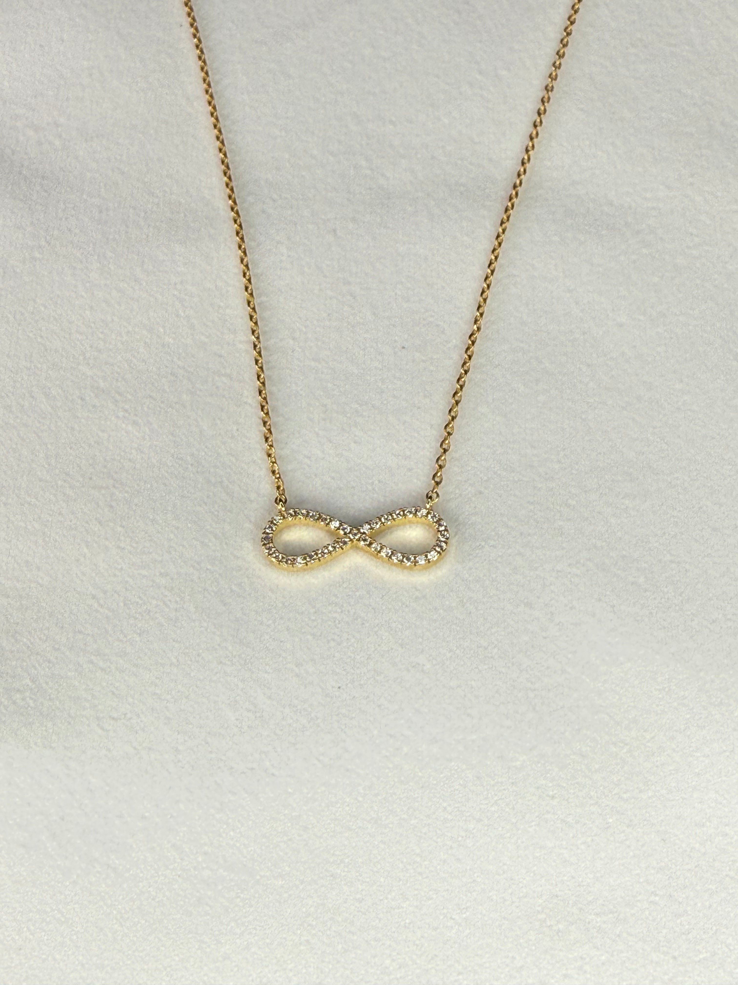 Infinity Loop Pendant Necklace - Gold